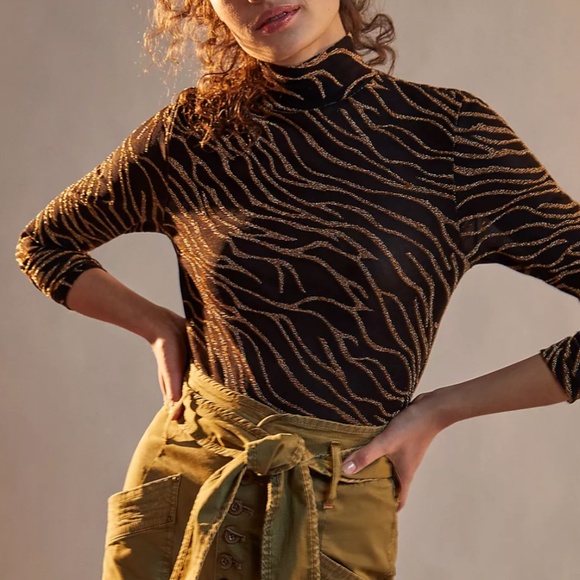 ⭐️ Sheer Shimmer Mock Neck Chic Glam Girly Romantic Classy Turtleneck Artsy Top - Picture 3 of 5